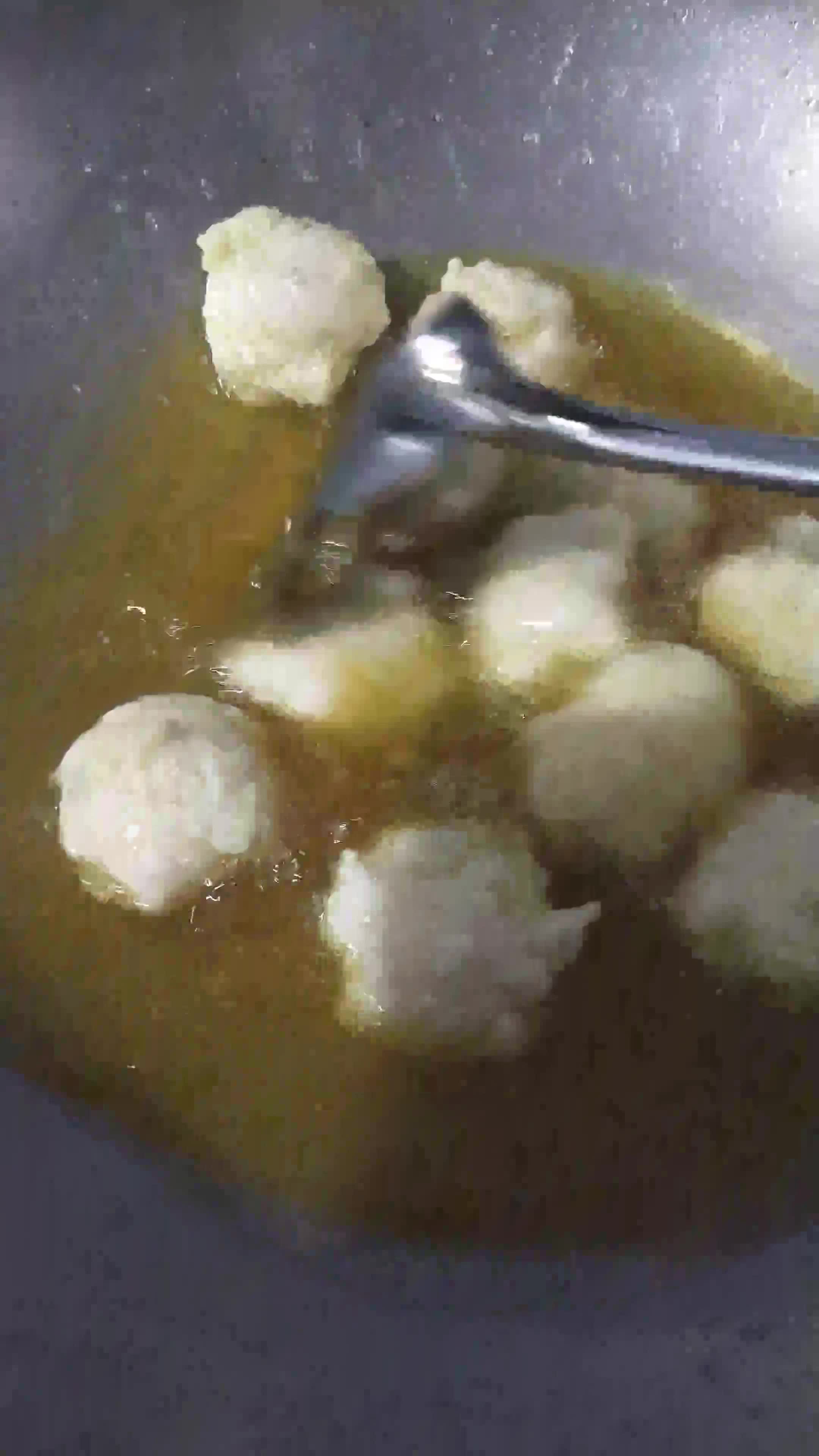 Foto langkah ke 4 dari resep 459. Cireng Krispi Kopong.