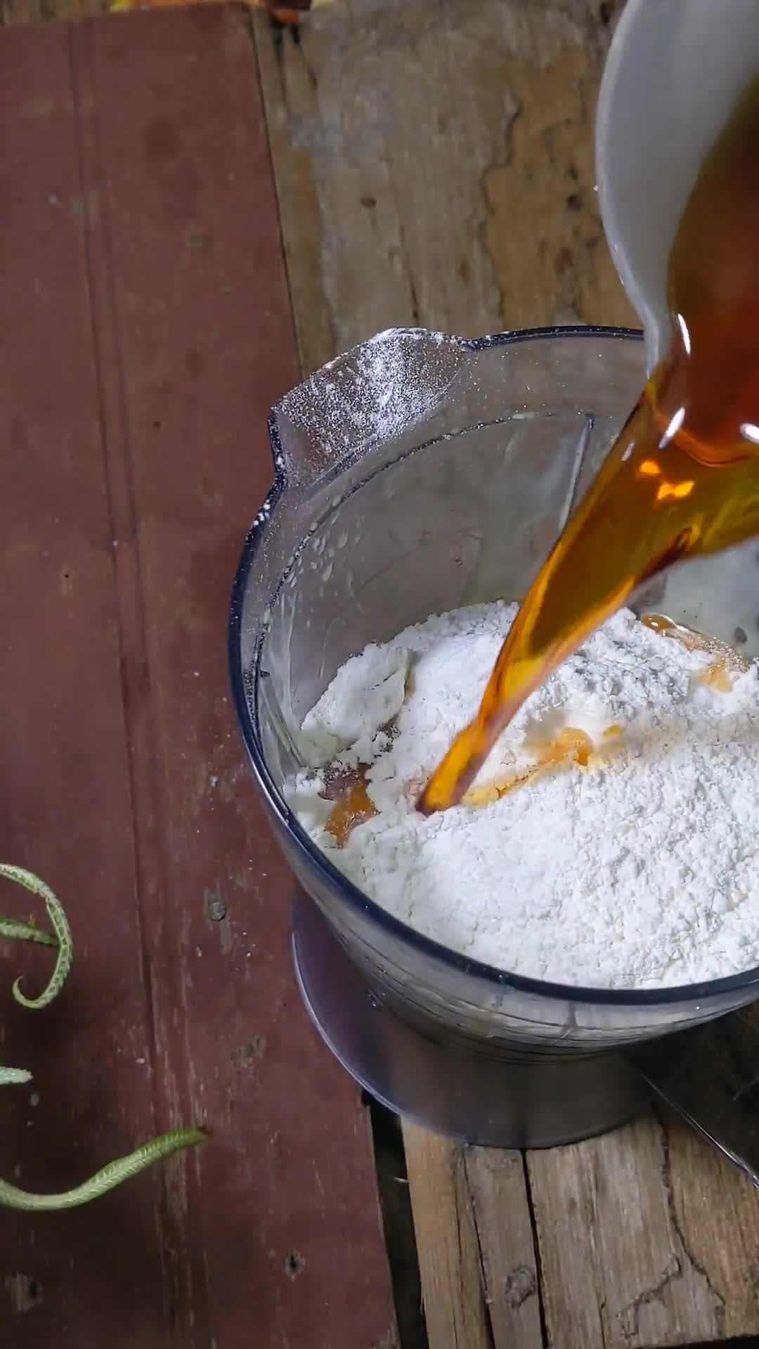 Gambar langkah 5 resipi Apam Gula Hangus Rice Cooker.