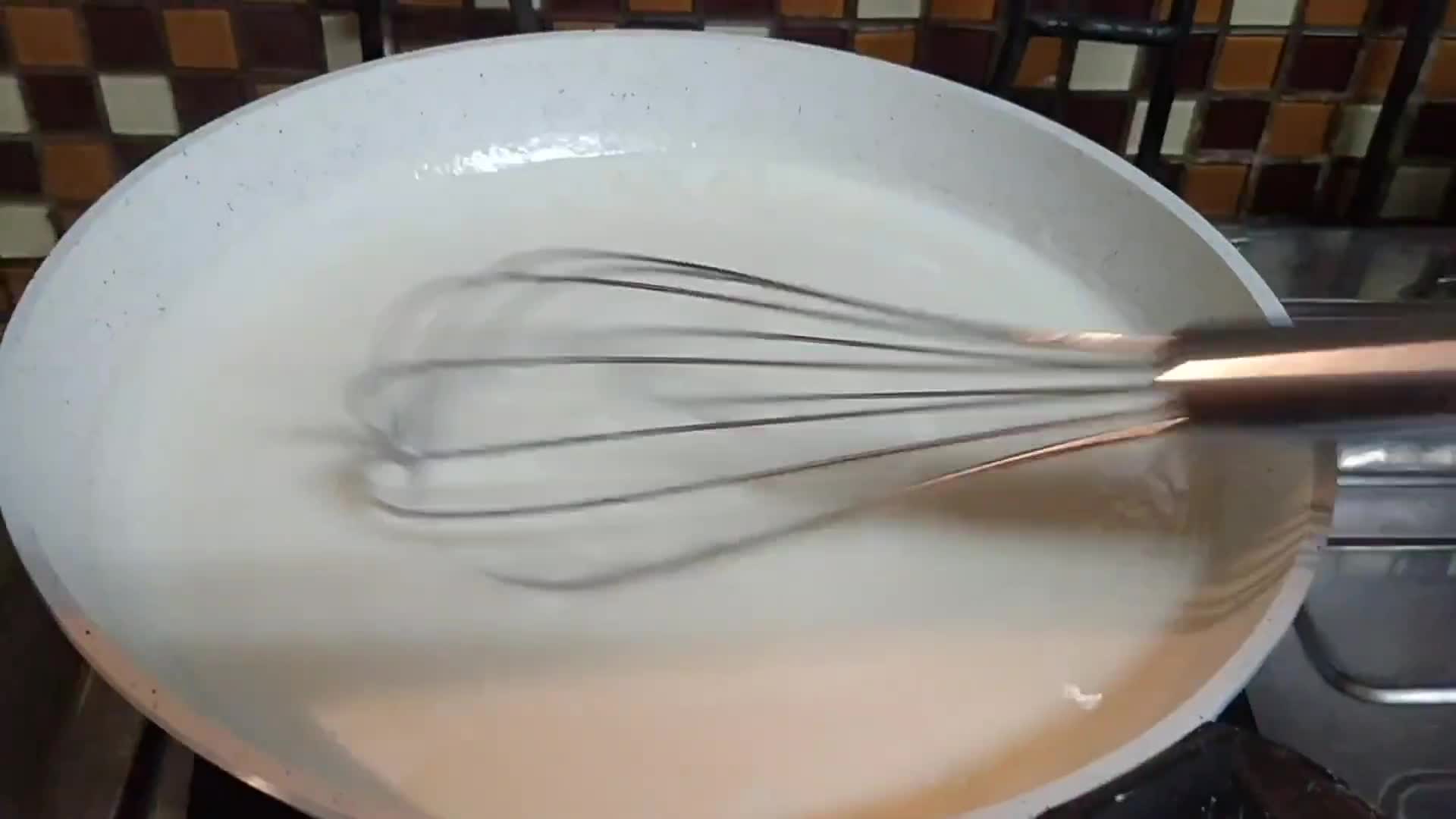Foto langkah ke 6 dari resep 190. Puding Cake Strawberry.