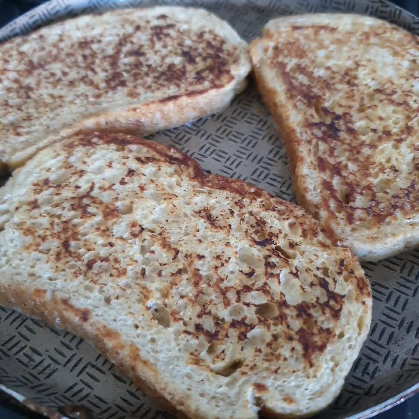 Foto del paso 2 de la receta: French Toast 🇫🇷🗼🍞.・゜゜・
