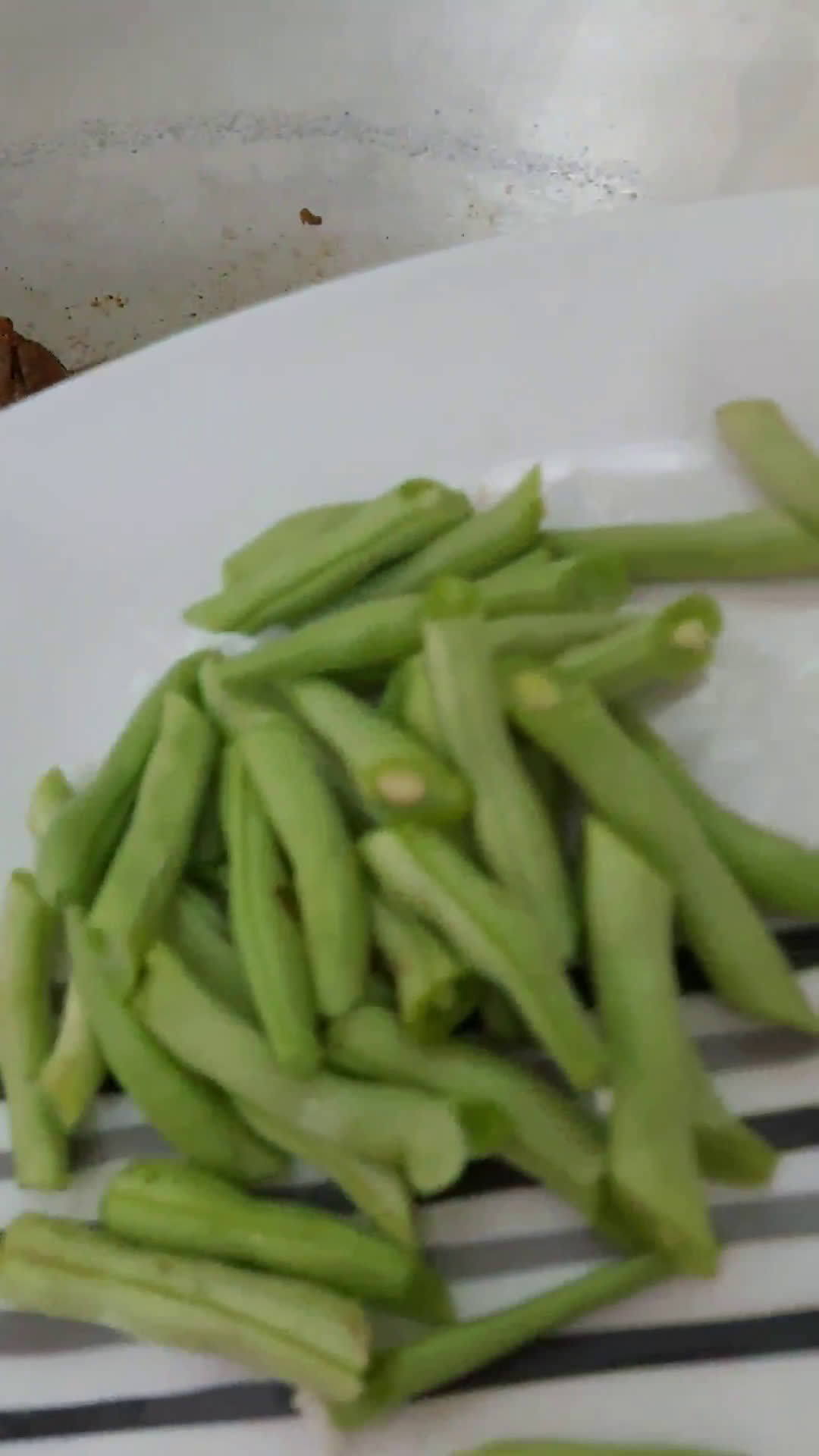 Gambar langkah 7 resipi Daging goreng kunyit (berjus).