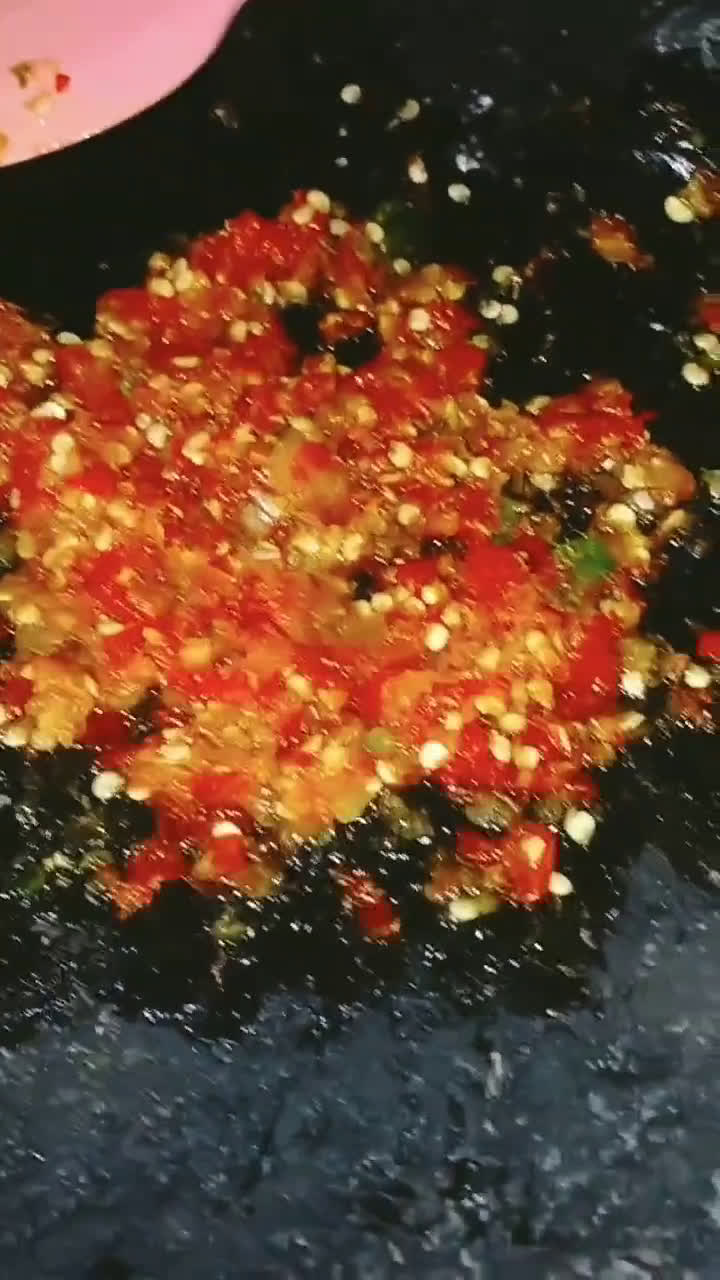 Foto langkah ke 2 dari resep Sambal Bawang Dadakan.