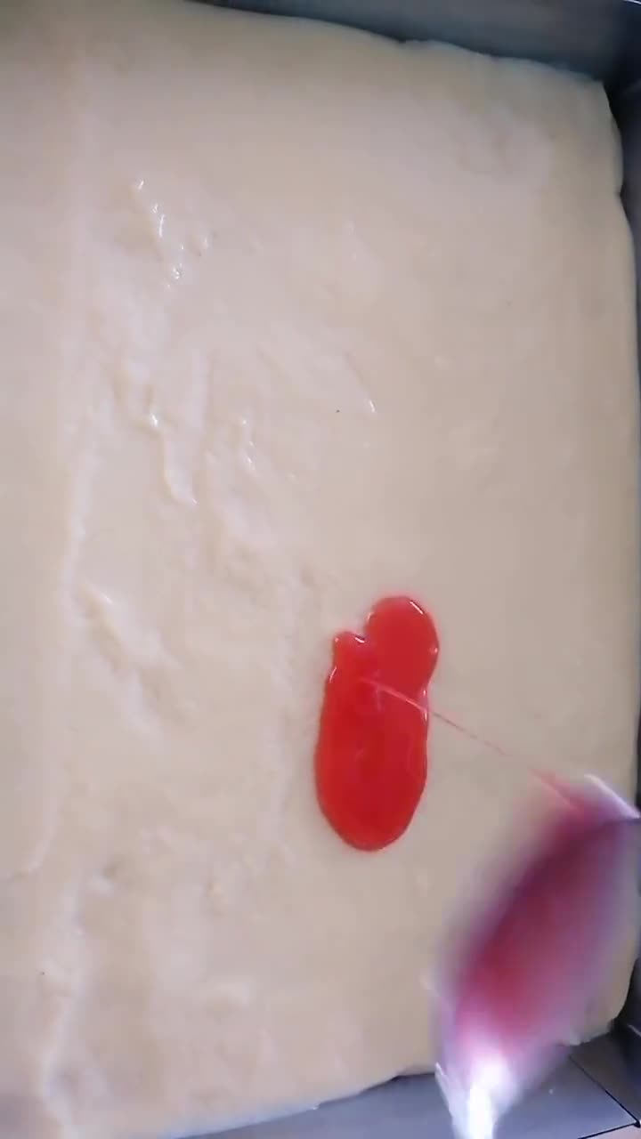 Foto del passaggio 5 della ricetta Quadrotti lime e fragole