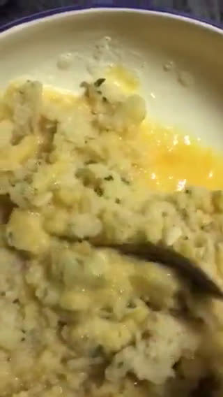 Foto del paso 4 de la receta: Buñuelos de bacalao