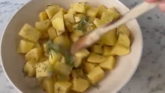 Foto del passaggio 8 della ricetta Polpettone ai porcini