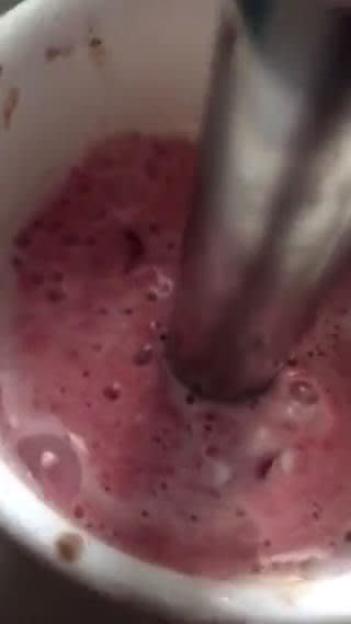 Foto del paso 4 de la receta: Batido de fresas, sin azúcar!!