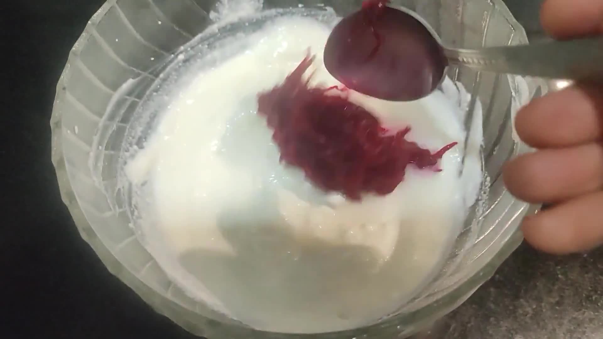 A picture of step 1 of Beetroot Raita.