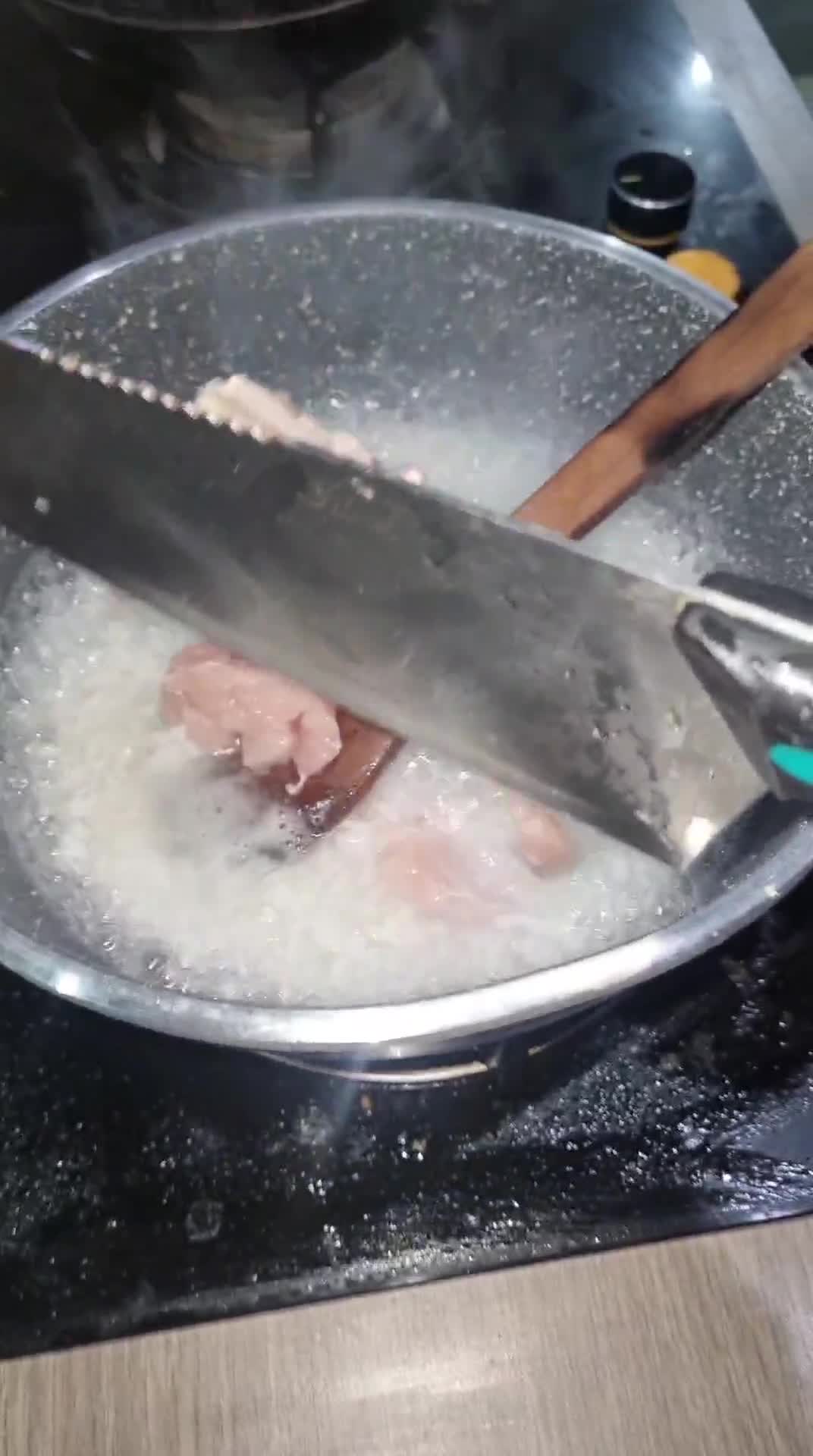 Foto langkah ke 2 dari resep Bubur Ayam Carbonara.