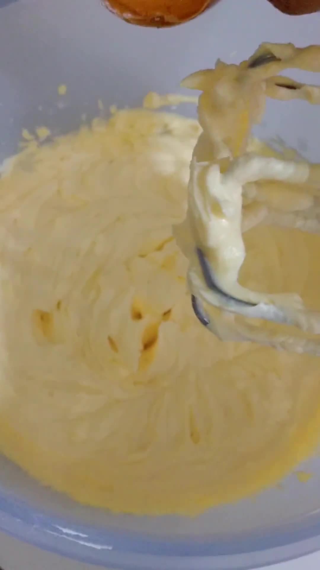 Foto langkah ke 3 dari resep Kue Sagu Keju.