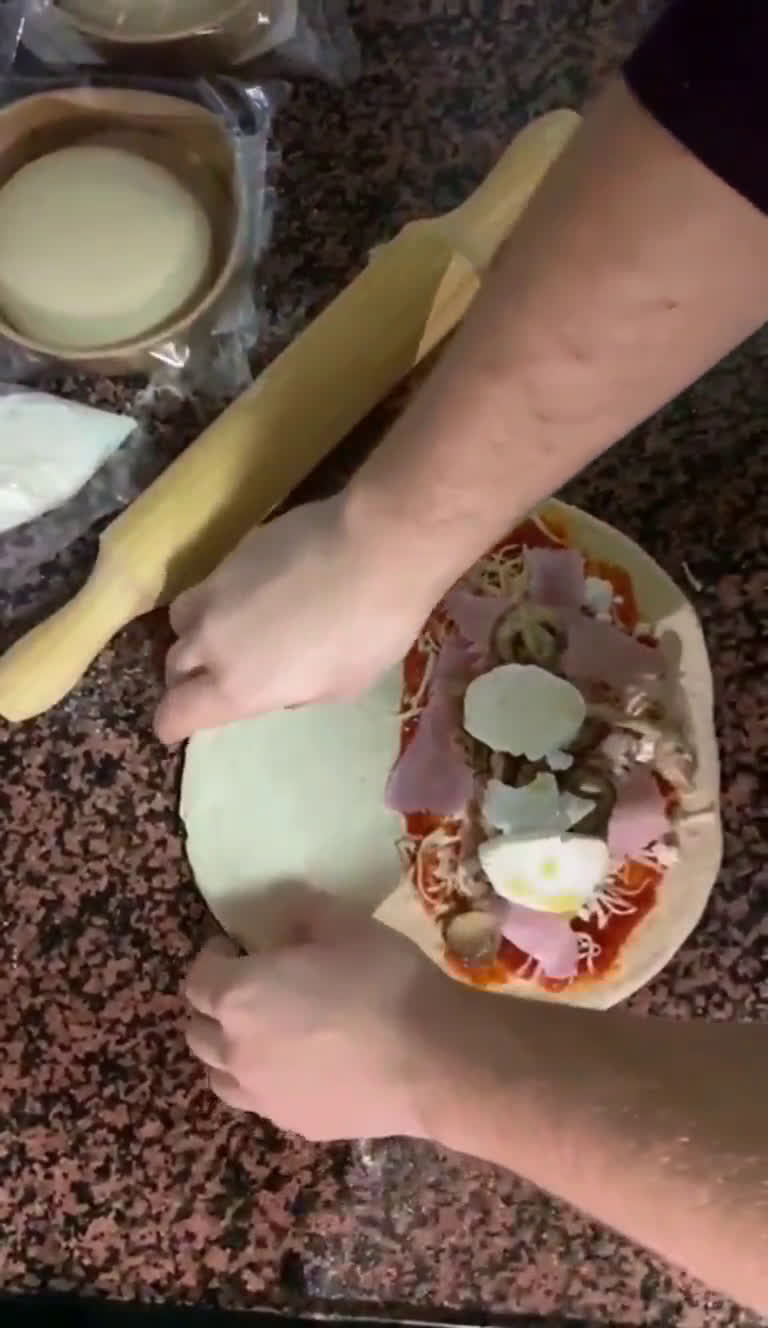 Foto del paso 5 de la receta: Calzone Napolitano 🇮🇹