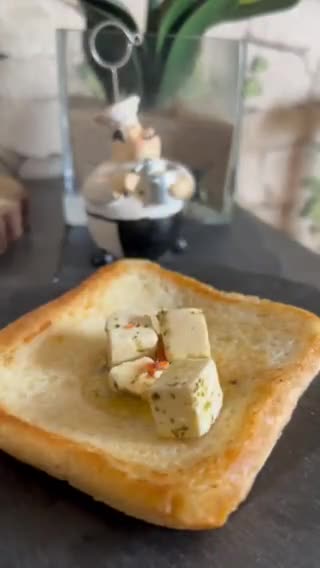 صورة لخطوة 2 من وصفة جبنة الڤيتا بالزيت
