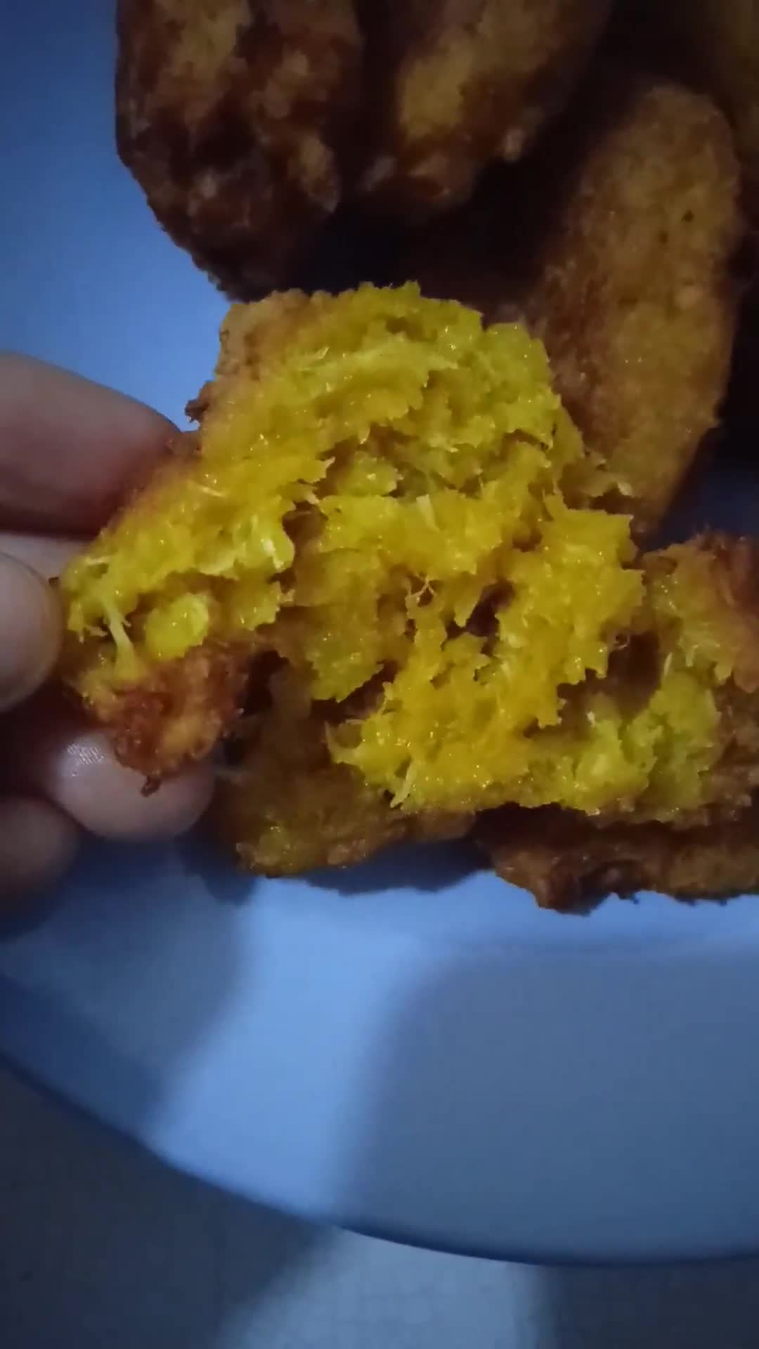 Foto langkah ke 3 dari resep Cekodok labu kuning.