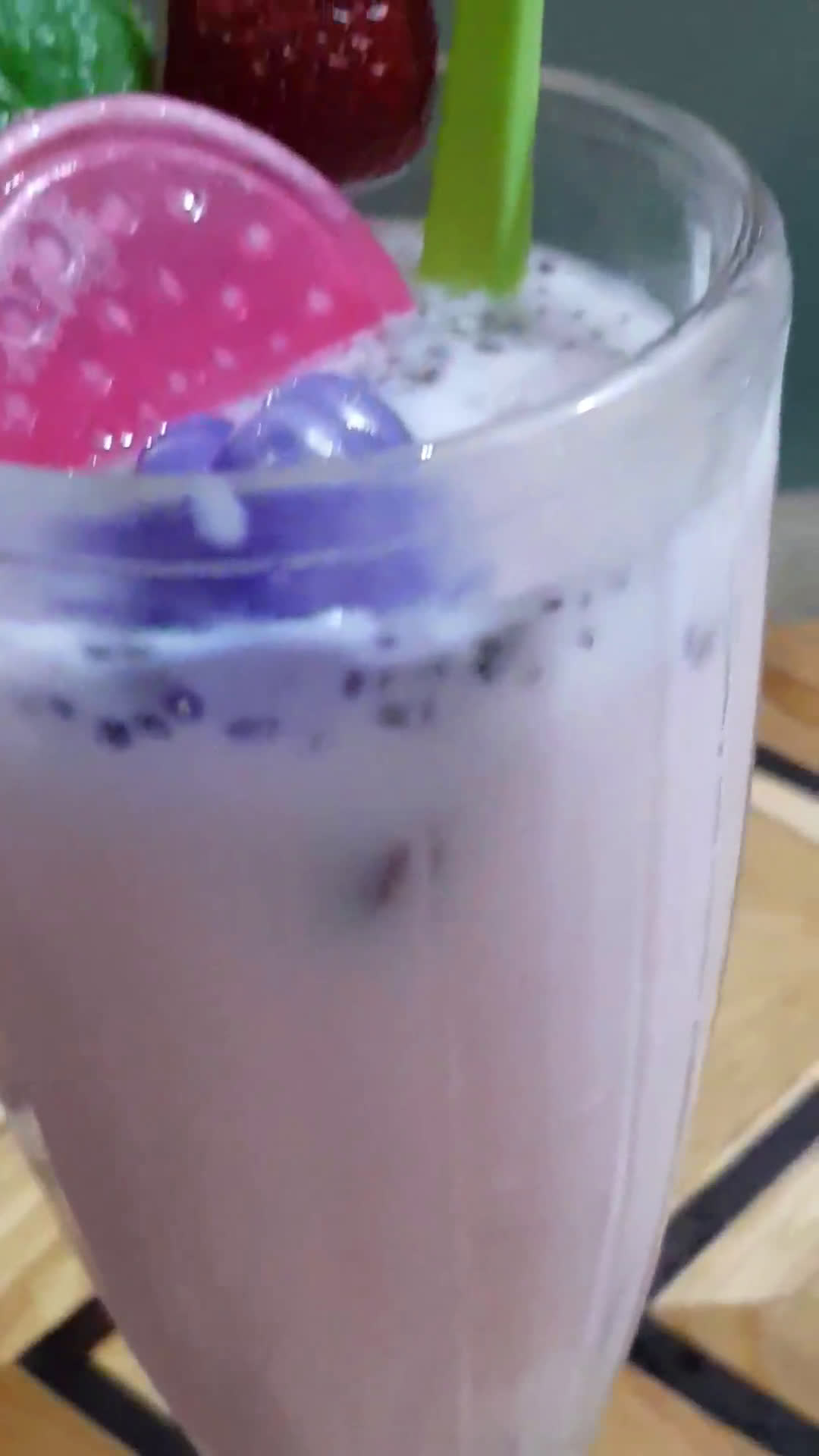 Foto langkah ke 3 dari resep Es Jelly Stroberry 🍓.