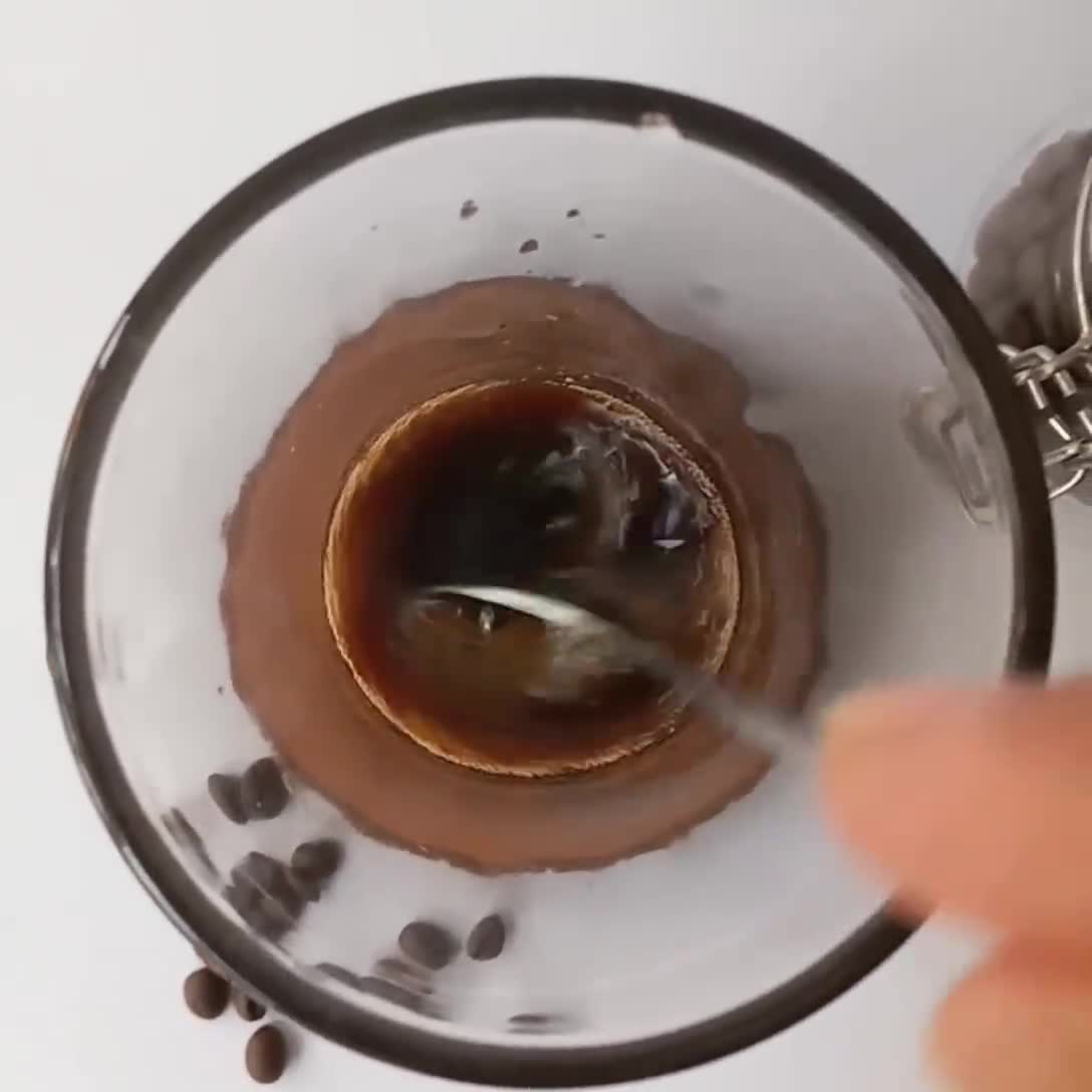 Foto langkah ke 4 dari resep Es Kopi Jahe.