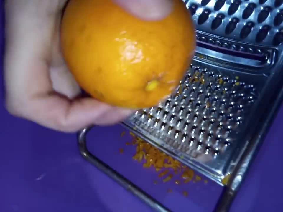 صورة لخطوة 1 من وصفة مركز البرتقال 🍊