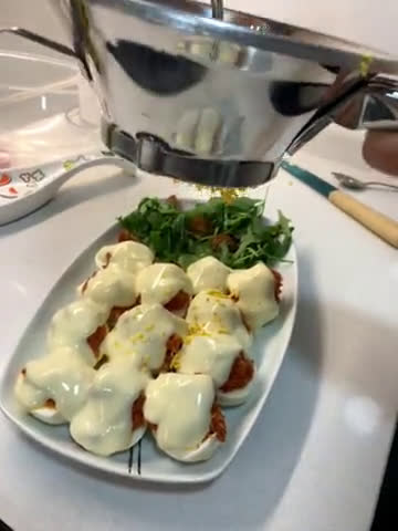 Foto del paso 12 de la receta: Huevos rellenos
