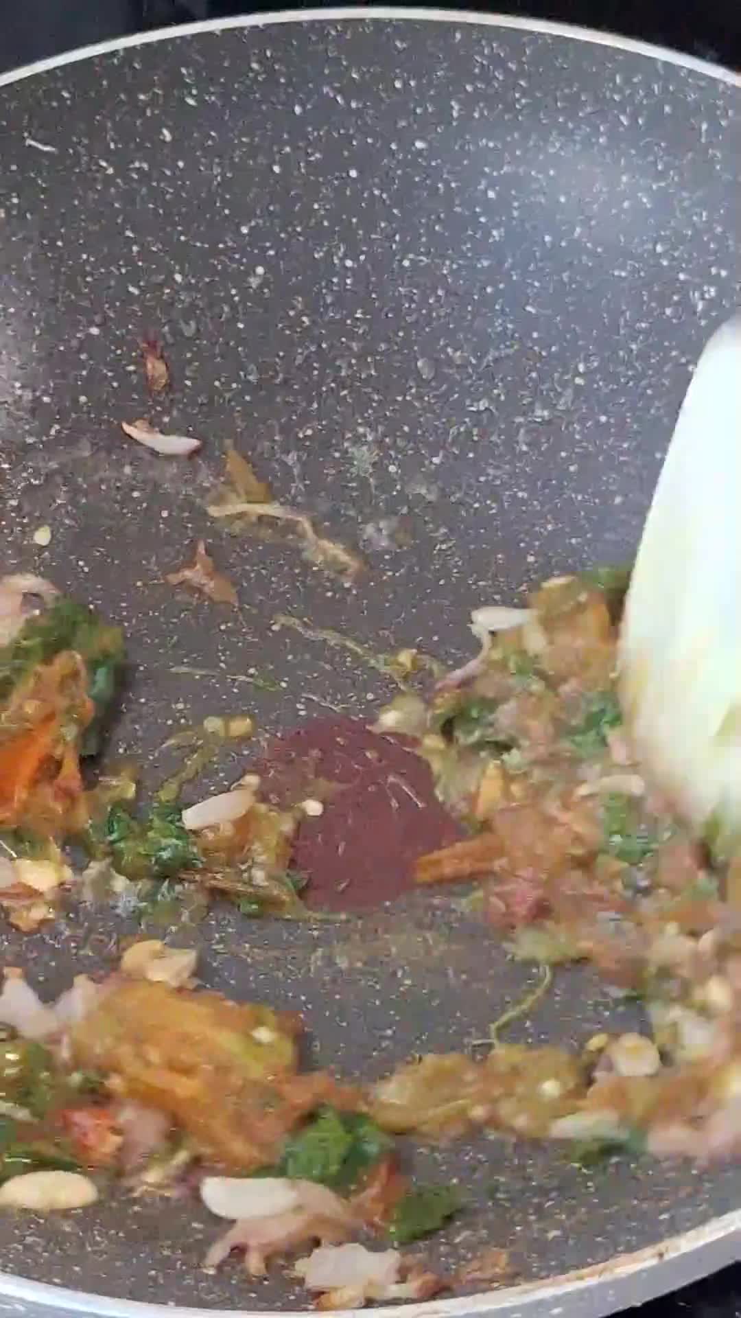 Foto langkah ke 4 dari resep Ayam Cabe Hijau.