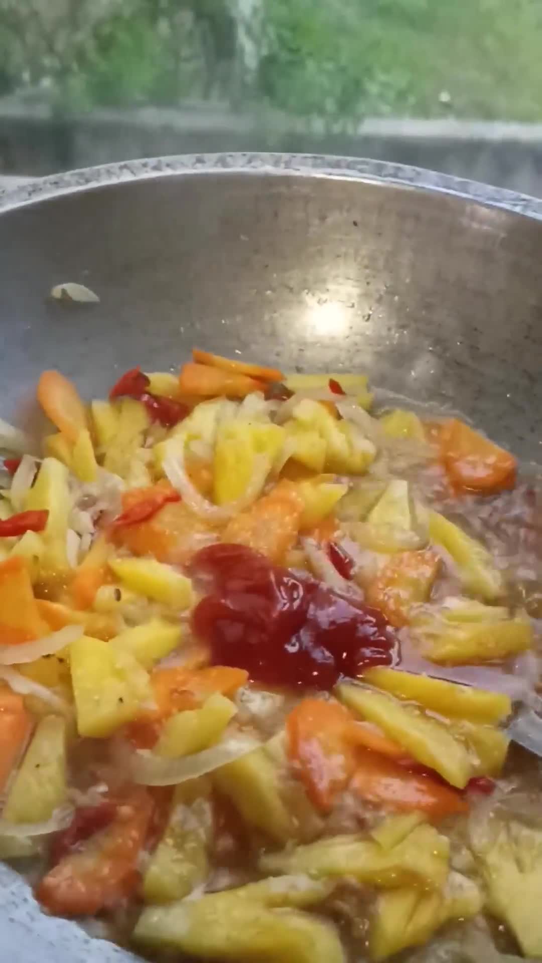 Foto langkah ke 6 dari resep Koloke- Ayam goreng saus Nanas.