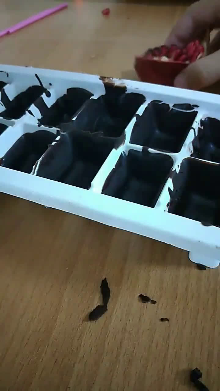 عکس مرحله 3 از دستور شکلات مغزدار مخصوص شب های زمستون☃️