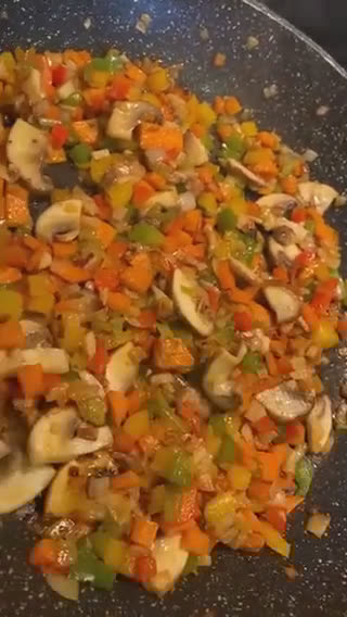 Foto del paso 4 de la receta: Boloñesa Masala Vegana Picante
