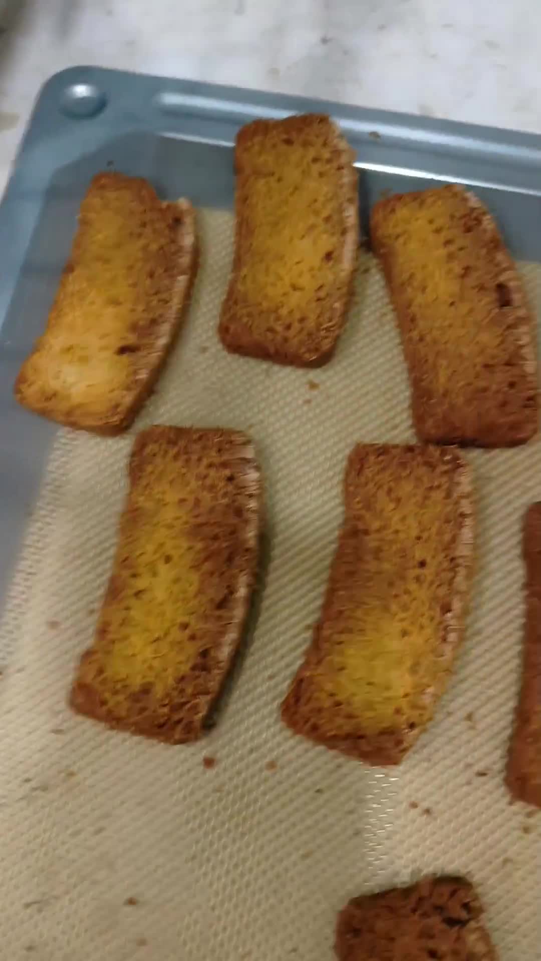 रवा टोस्ट (semolina toast recipe in Hindi) रेसिपी चरण 4 फोटो