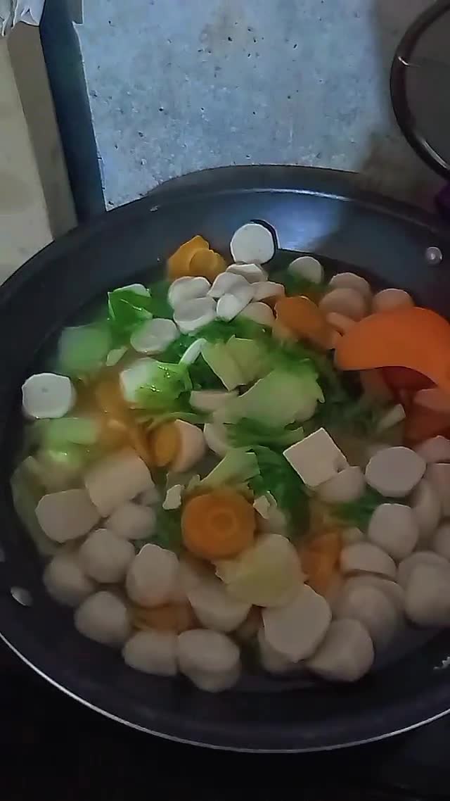 Foto langkah ke 6 dari resep Sup bakso ikan.