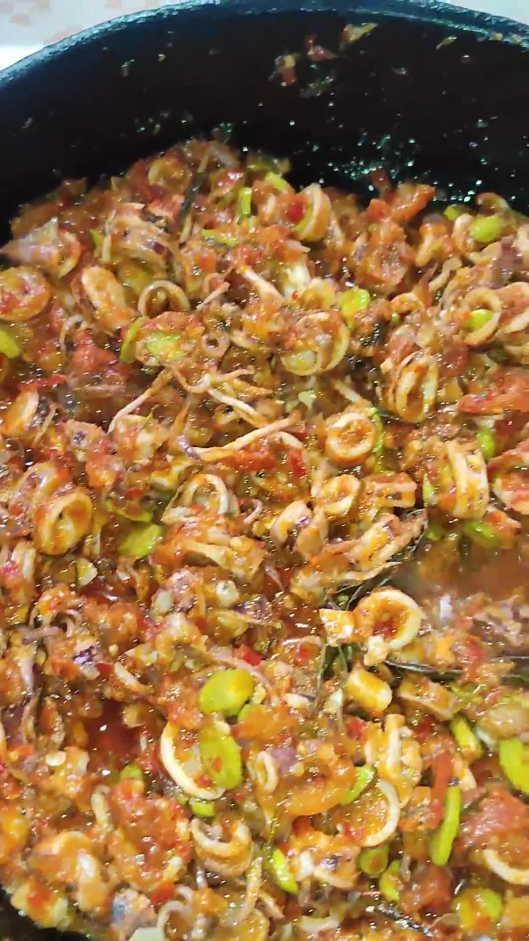 Foto langkah ke 6 dari resep Sambal Cumi Asin.