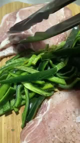 Foto del paso 2 de la receta: Puerco a la Mexicana