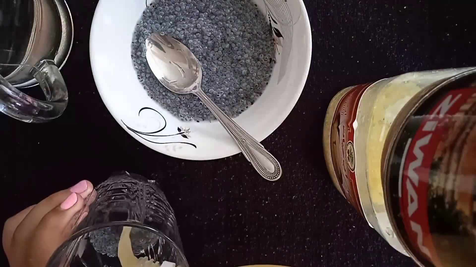 عکس مرحله 2 از دستور شربت تخم شربتی^