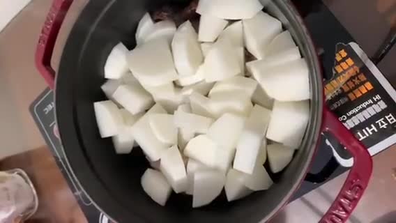 白蘿蔔排骨湯的食譜步驟2照片