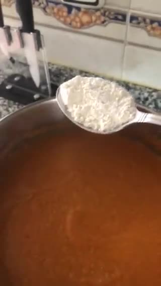 A picture of step 8 of Grandma's Chicken Drumsticks in Sauce.