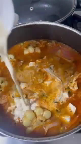 Foto del paso 9 de la receta: Chupe de pescado (jurel)