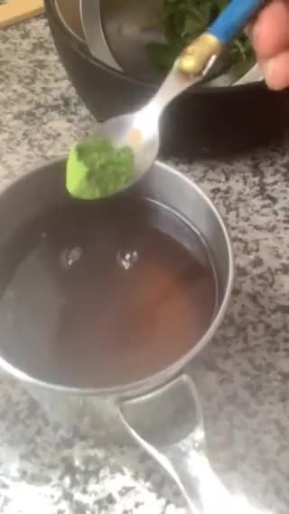 Une image de l'étape 5 de 🍃Sirop 🫗menthe🌿recette facile🥄🌱🥄.