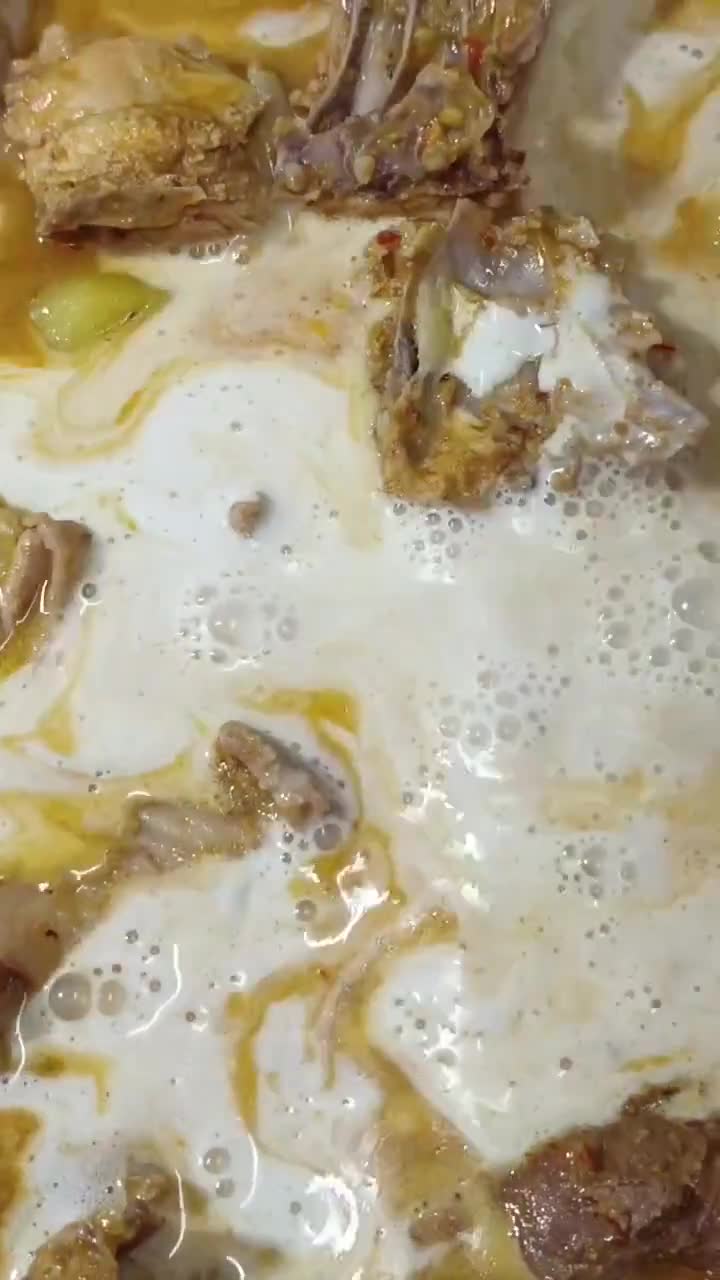 Gambar langkah 3 resipi Gulai Ayam Kerisik.