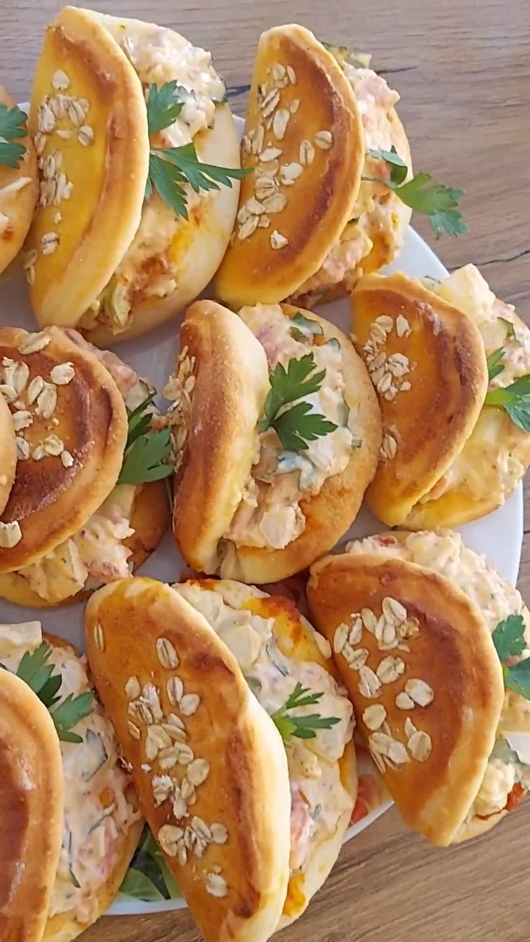 صورة لخطوة 7 من وصفة مملحات بالطون والبيض 😋