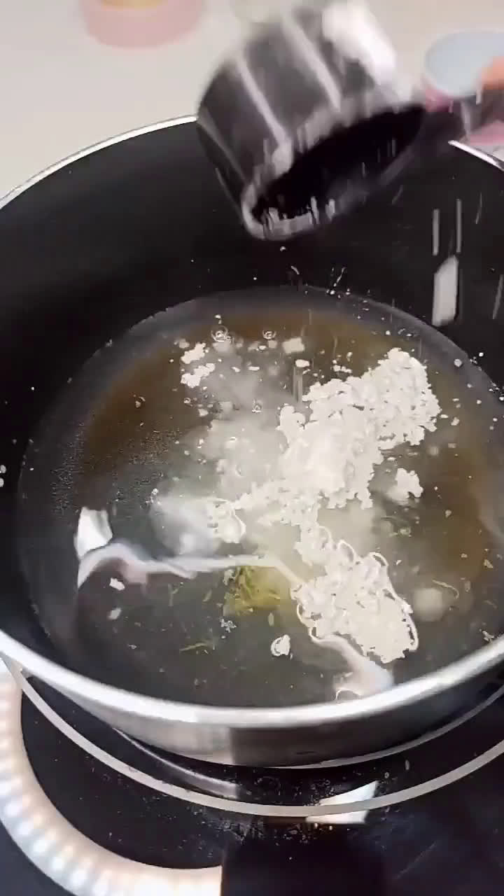 Foto del paso 2 de la receta: Pollo al limón🍋.| Estilo chino🧧|