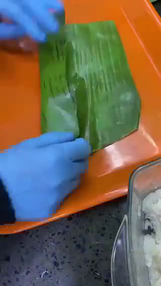 Gambar langkah 6 resipi Pulut Dakap.