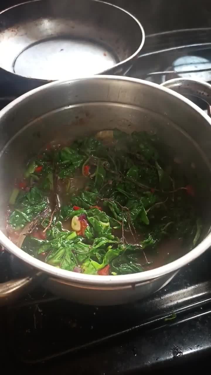 Foto del paso 6 de la receta: Hígado migado y acelgas fritas