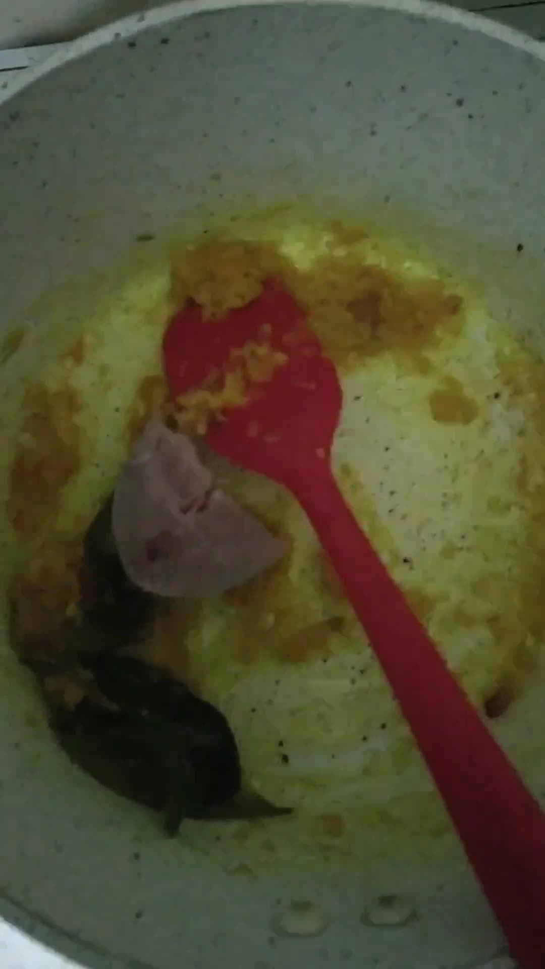 Foto langkah ke 3 dari resep Ikan Tuna Kuah Kuning MPASI 1 Years+.