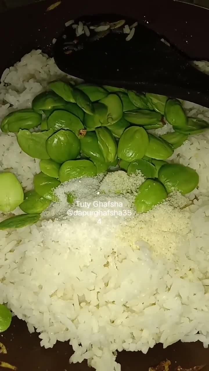 Foto langkah ke 4 dari resep Nasi Petai Herbal.