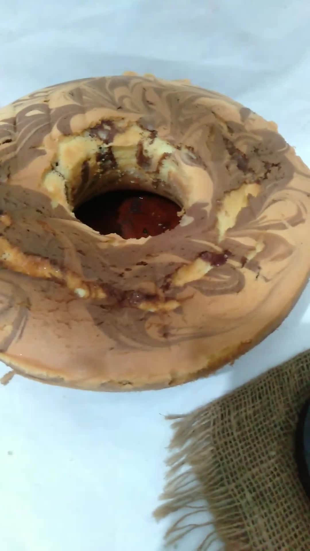Foto langkah ke 5 dari resep Bolu Marmer Ala Pak Sahak.