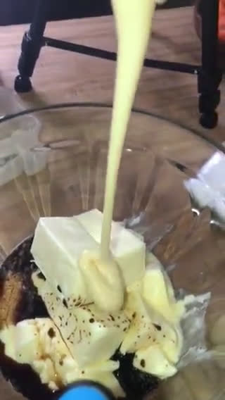Foto del paso 2 de la receta: Pastel de Queso Cottage con Tres Leches