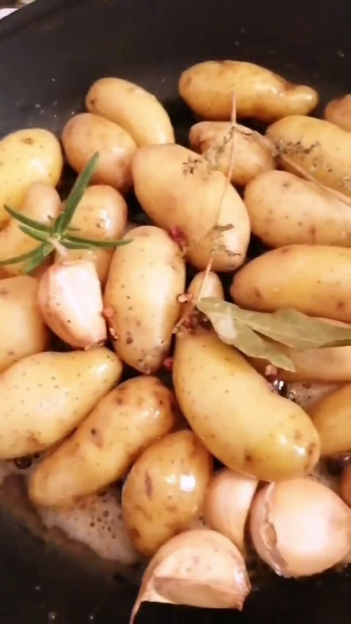 Une image de l'étape 3 de Pommes de terre ratte du touquet🥔.