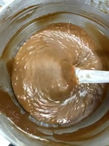 Foto del paso 3 de la receta: Brownies con helado
