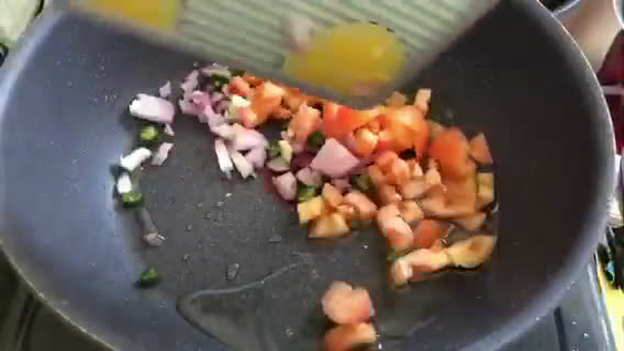 Gambar langkah 3 resipi Sopa de Lima 🇲🇽.