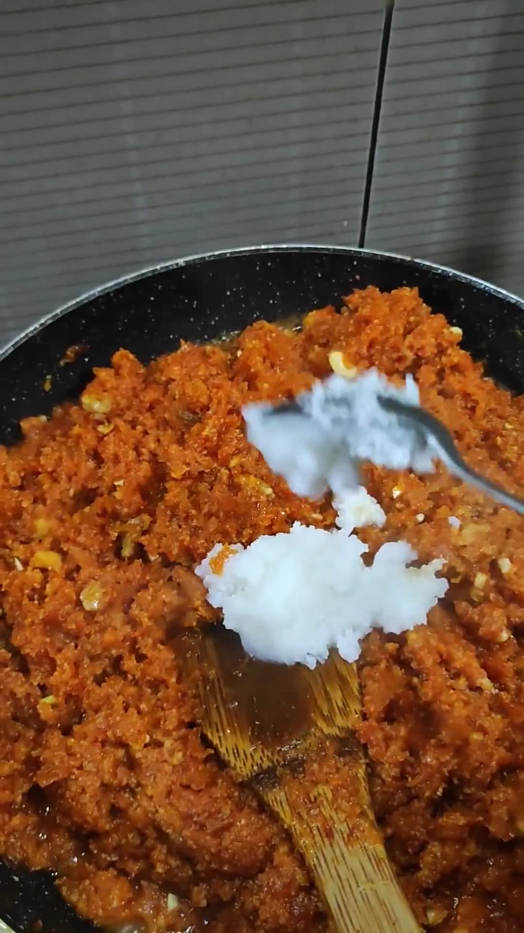 गाजर हलवा(GAJAR HALWA RECIPE IN HINDI) रेसिपी चरण 5 फोटो