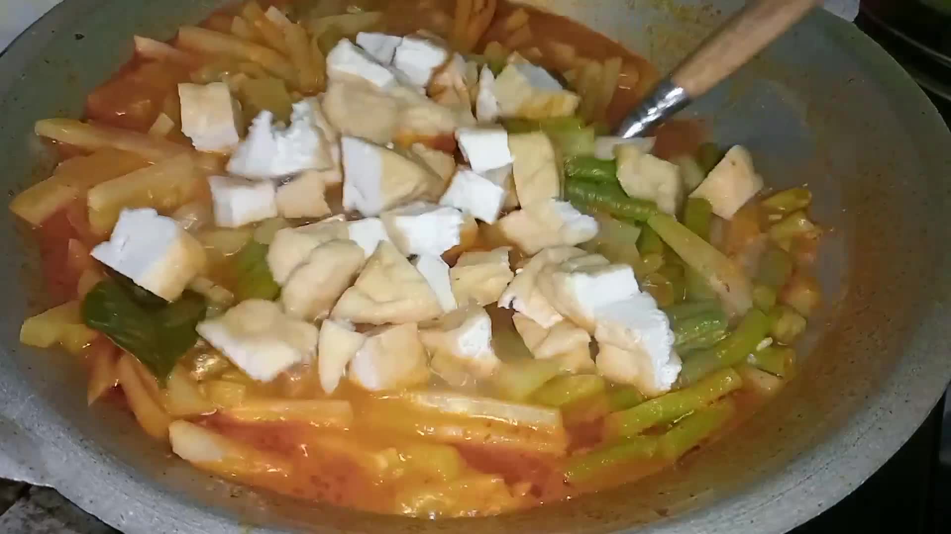 Foto langkah ke 6 dari resep Sayur labu siam / manisa, tahu, kacang panjang.
