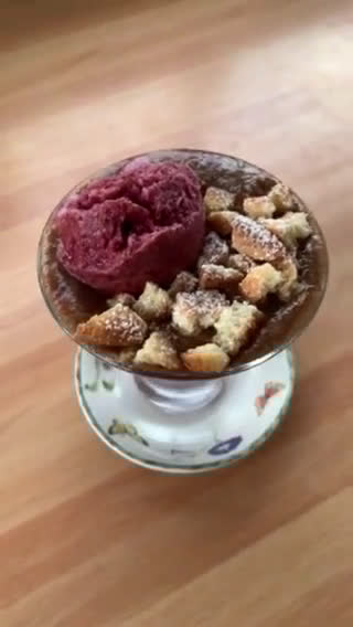 Foto del passaggio 3 della ricetta Mousse di Uva Fragola e Banana