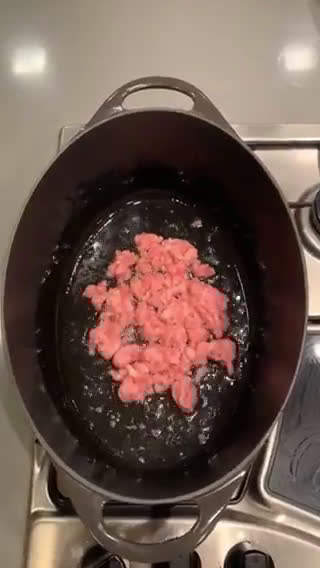 Foto del paso 1 de la receta: Polenta con Estofado de Pollo