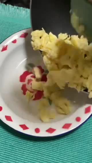 Foto langkah ke 2 dari resep Telur Bombay Saus Tiram.